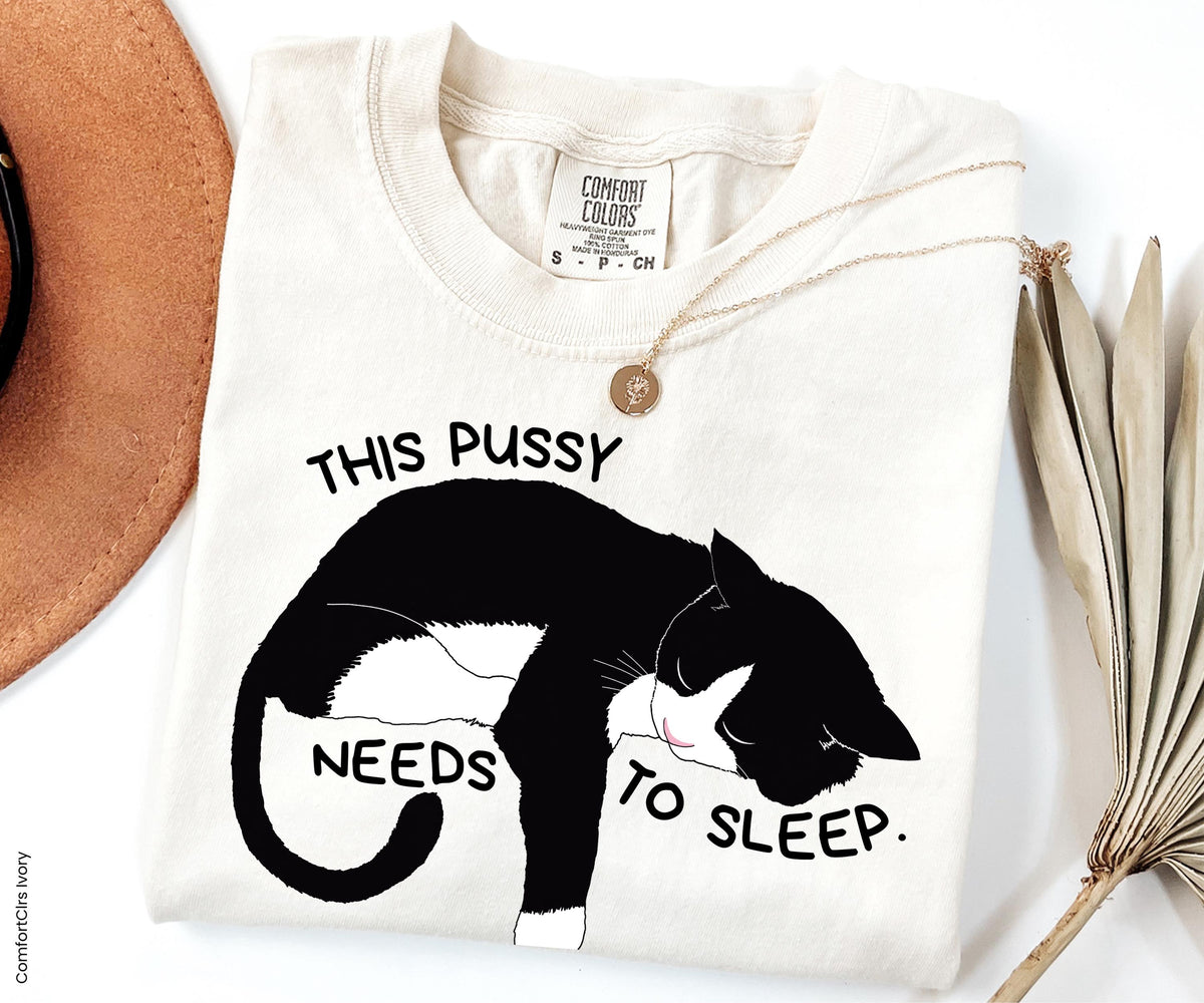 Cat Lover Cat Needs Sleep Unisex