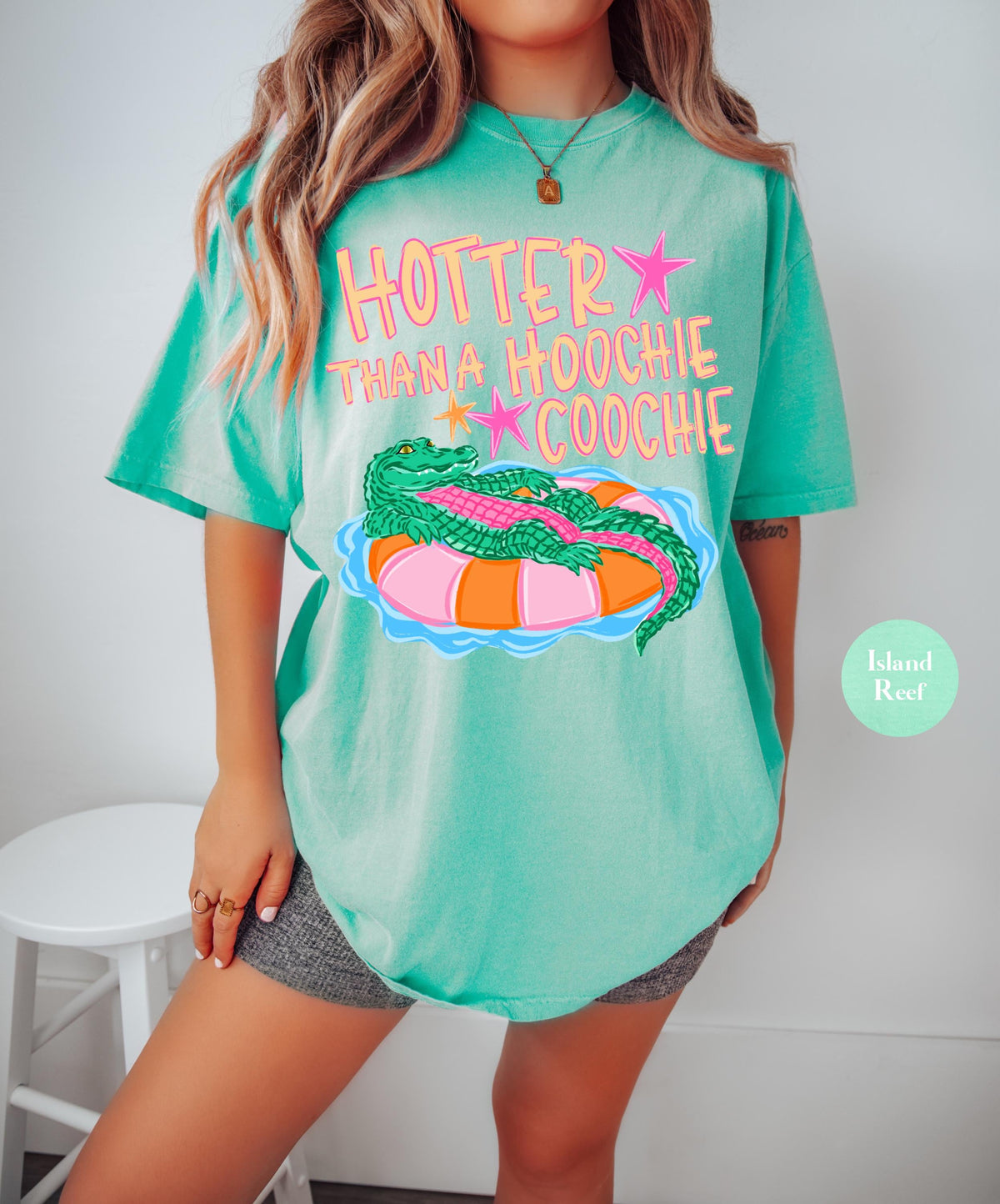Hotter Hoochie Coochie Summer Comfort Colors Gator Summer Vacation Tee Crocodile Summer Beach