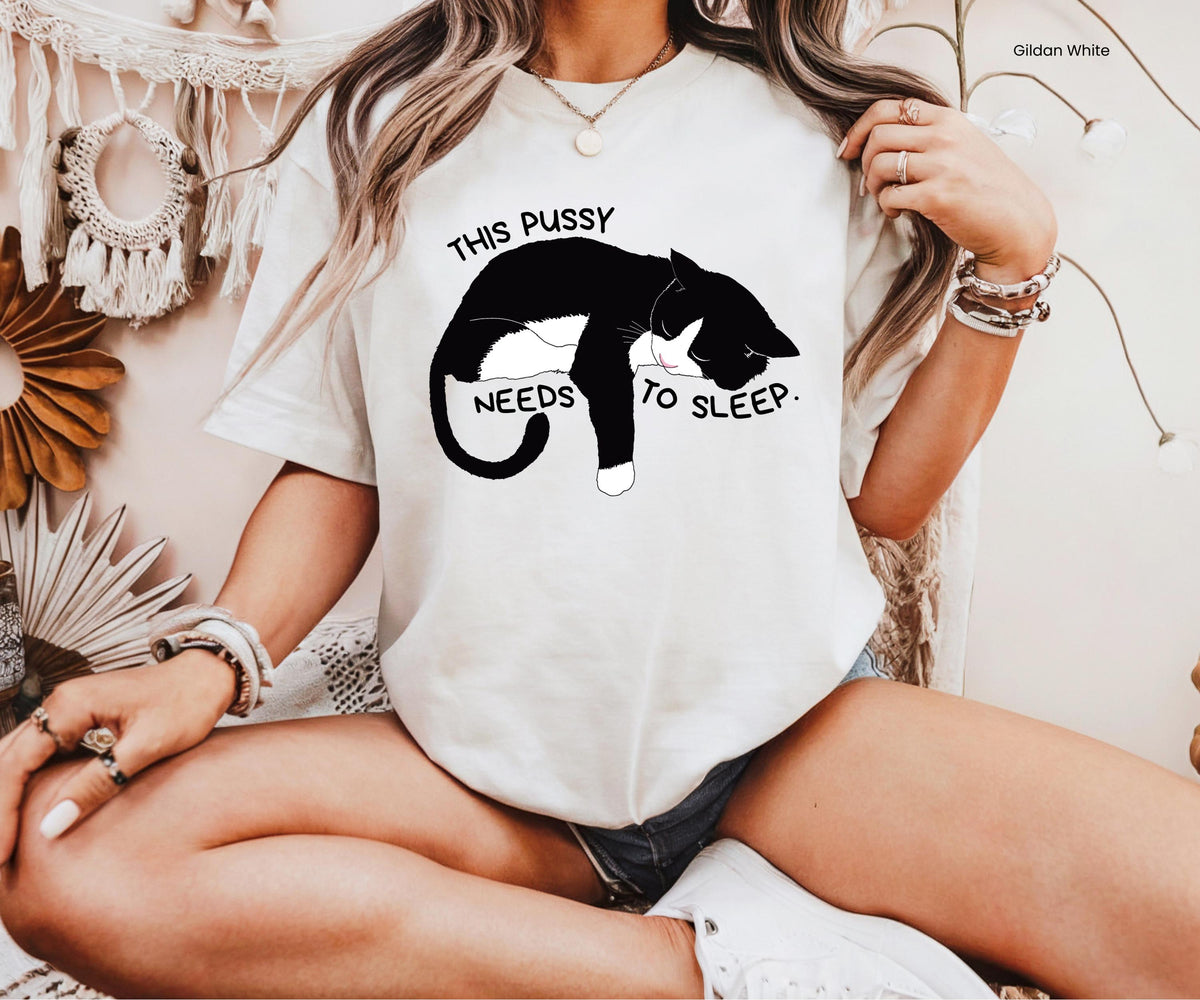 Cat Lover Cat Needs Sleep Unisex