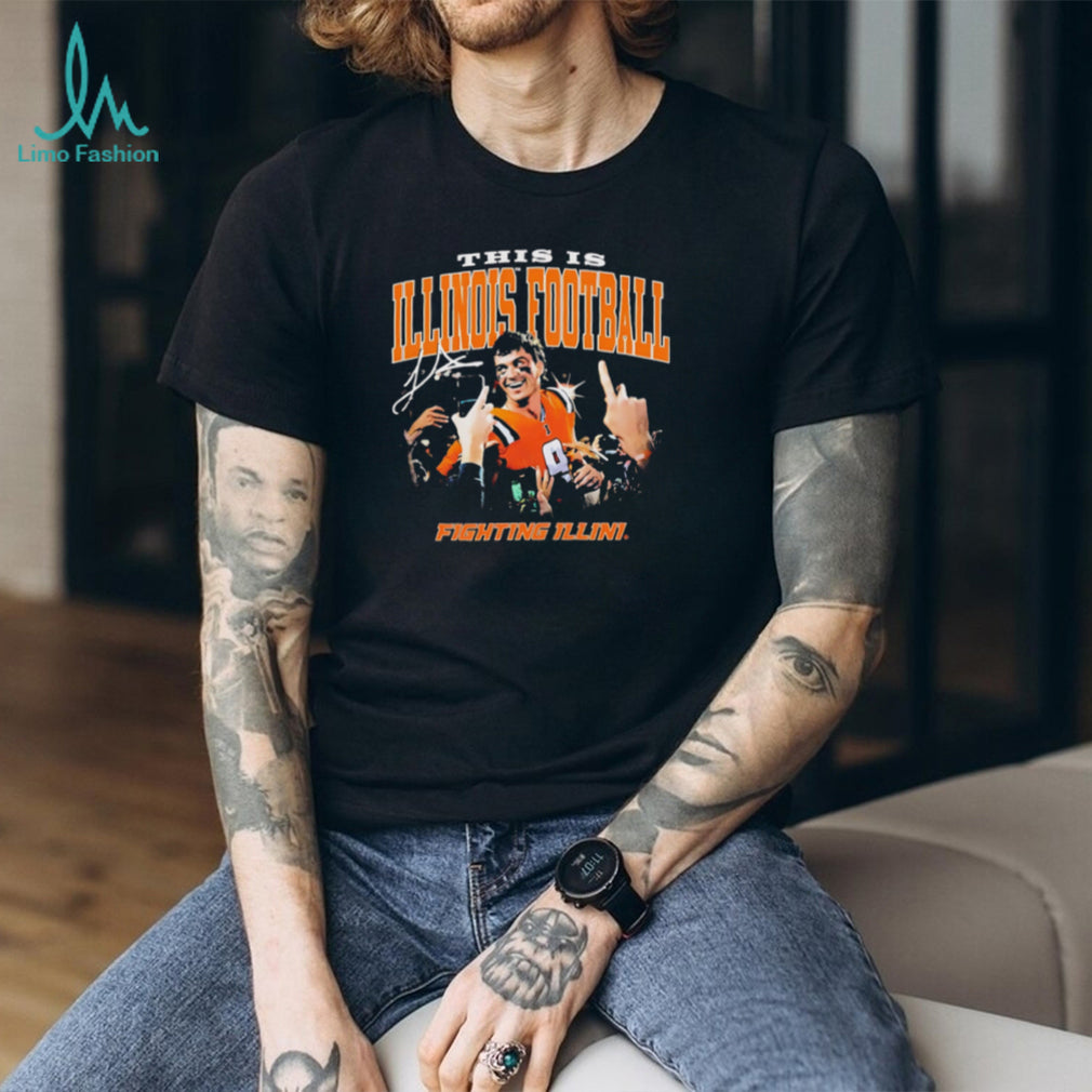 Illinois Fighting Illini Football Vintage Graphic Sports T Shirt