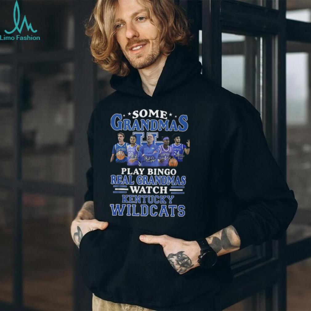 Kentucky Wildcats Basketball “Some Grandmas Play Bingo Real Grandmas Watch” T Shirt
