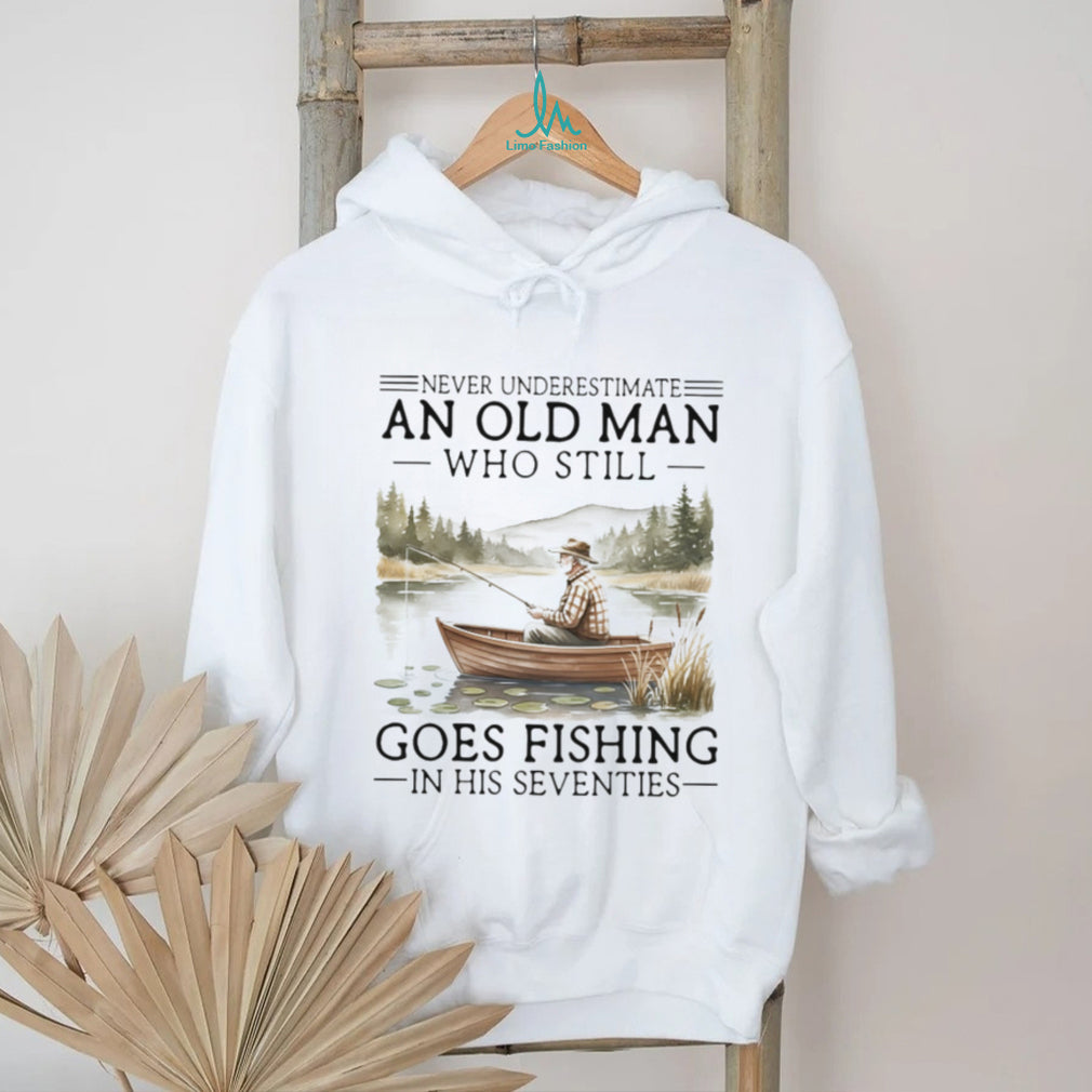 Vintage Never Underestimate An Old Man Fishing In His Seventies T Shirt