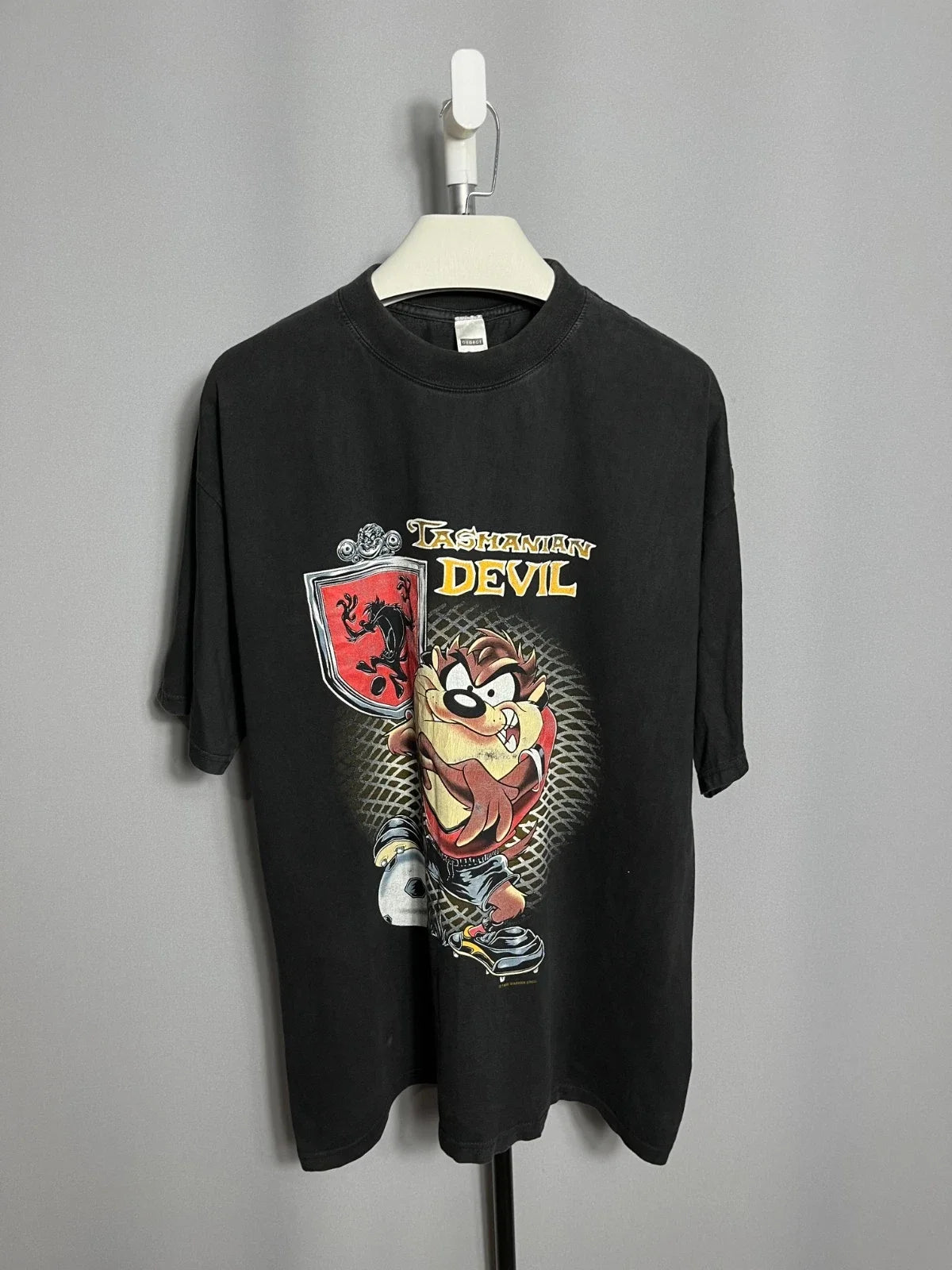 George Vintage 1996 Taz Devil Tasmanian Devil Soccer Sz L Unisex , , , Long Sleeve Tee