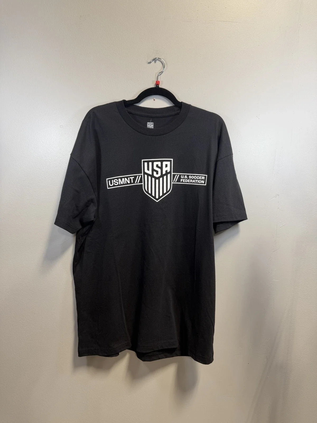 [Clothing Sample] Men's U.S. Soccer Black Size: Large Unisex , , , Long Sleeve Tee
