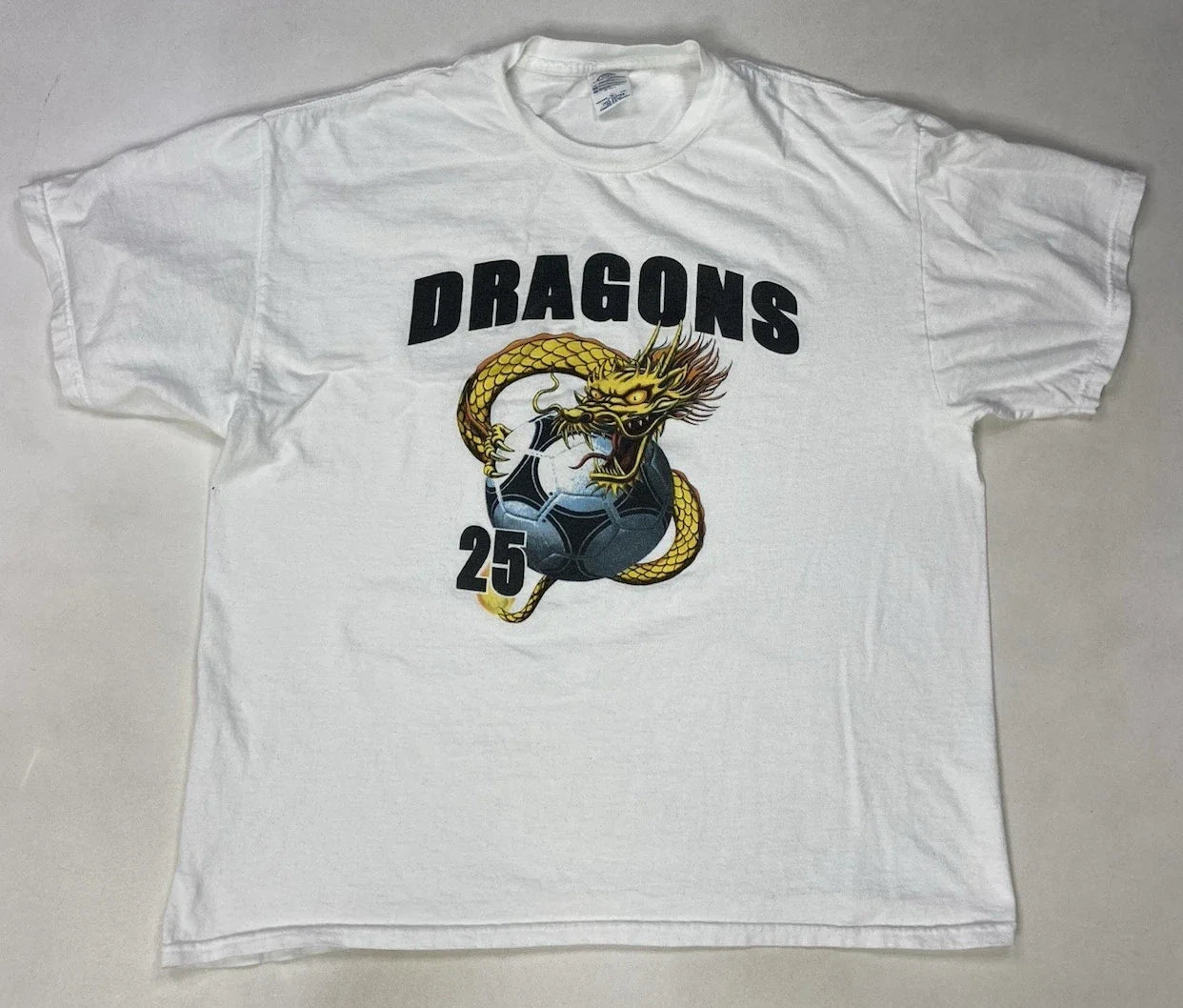 VINTAGE Dragons Soccer Graphic Men XL White Short Sleeve Unisex , , , Long Sleeve Tee