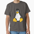 Linux Tux by adamsinger77